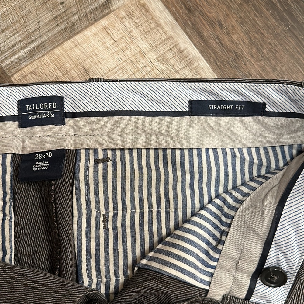 Men’s GAP Khakis Pants Tailored Straight Fit 28 x 30 Pinstripe GREY Excellent